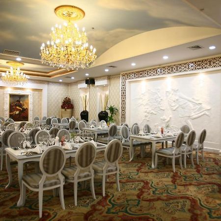 Luoyang Grand Hotel Ресторант снимка