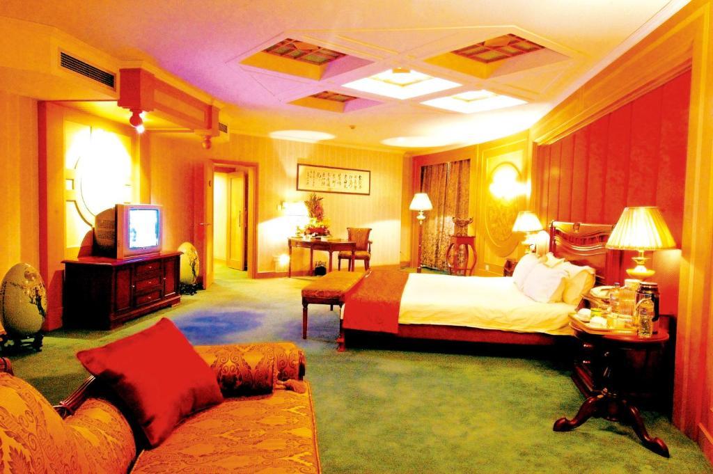 Luoyang Grand Hotel Стая снимка