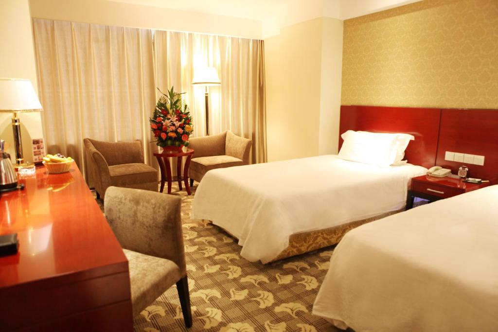 Luoyang Grand Hotel Стая снимка