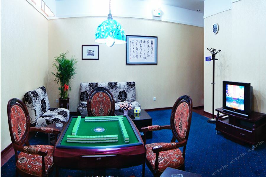 Luoyang Grand Hotel Екстериор снимка